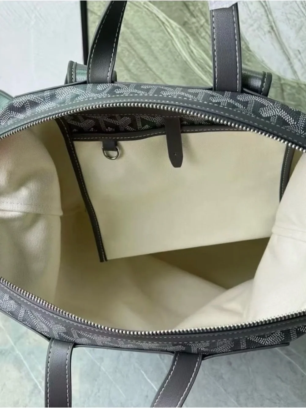Goyard Gray Men's Tote Backpack - Designer Pattern